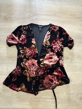 New Look Black Velvet Wrap Top with Pink Rose Print